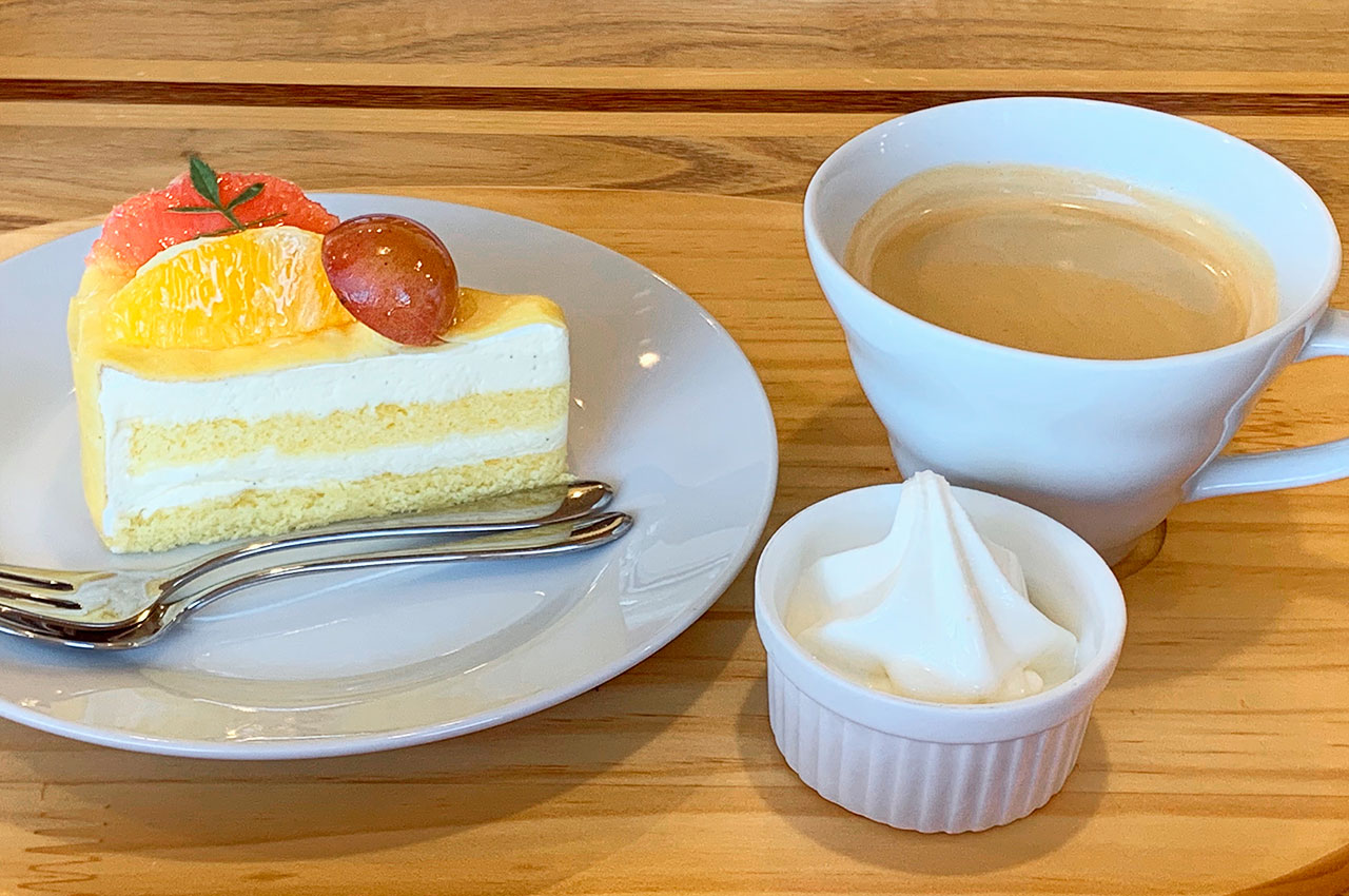 Cake & Cafe Hinodeya