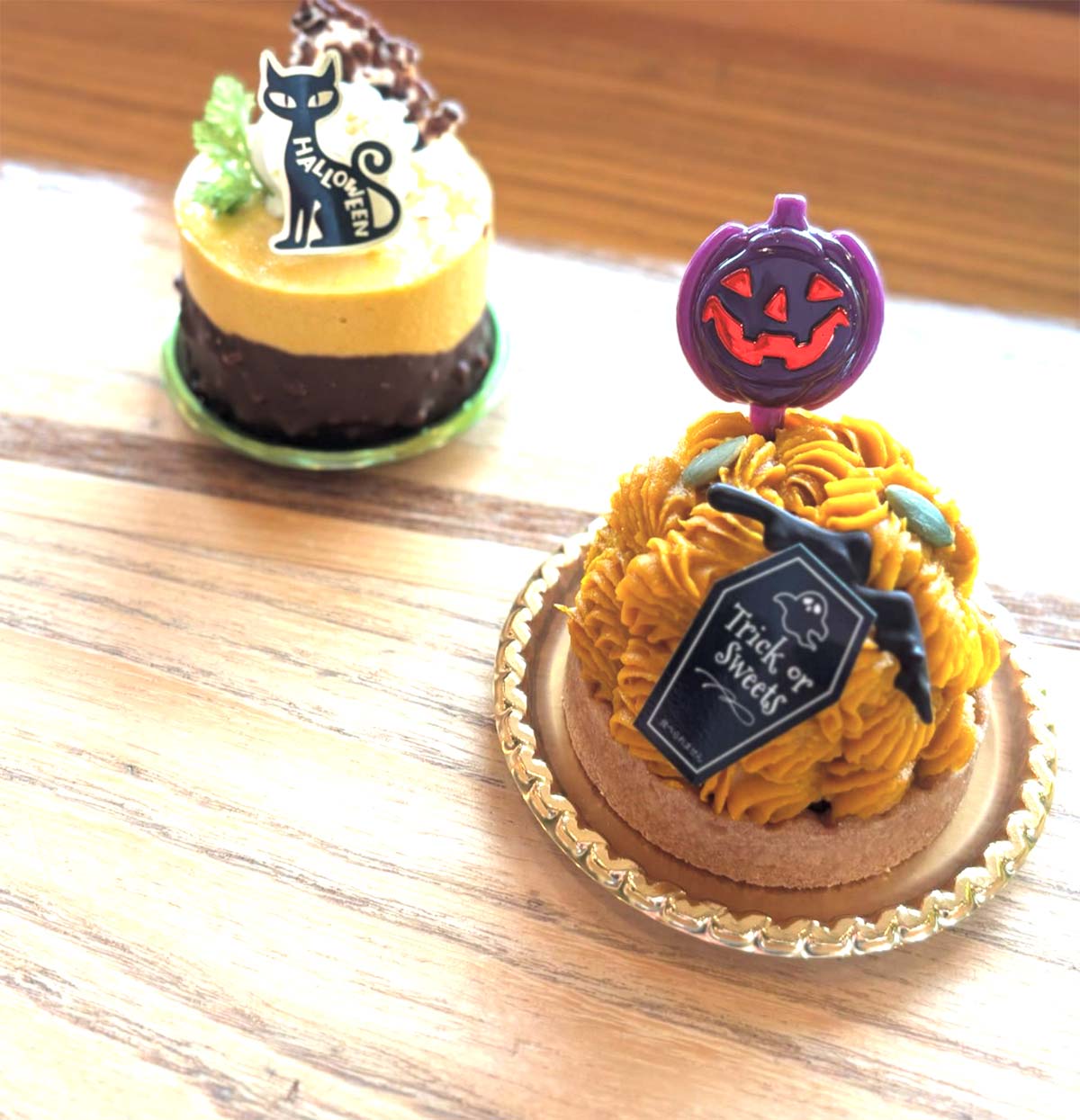 ハロウィン・秋限定のケーキも販売しております