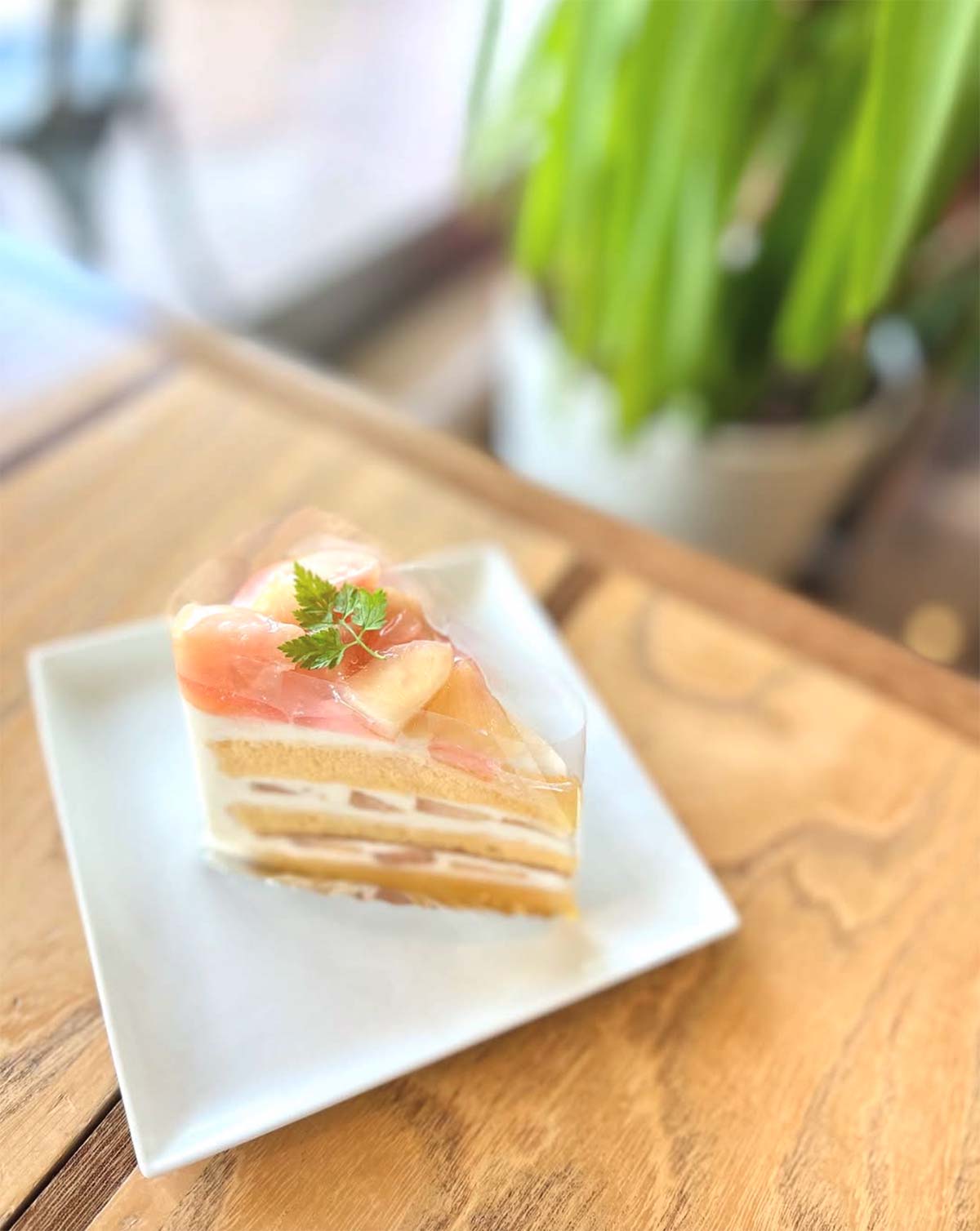 ももいっぱいショートケーキ
