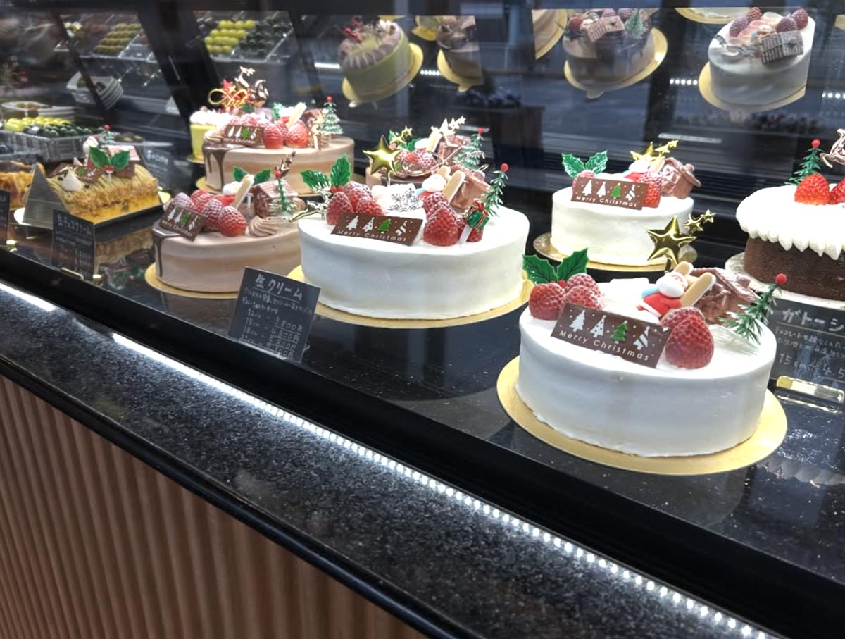 本日はクリスマスですね