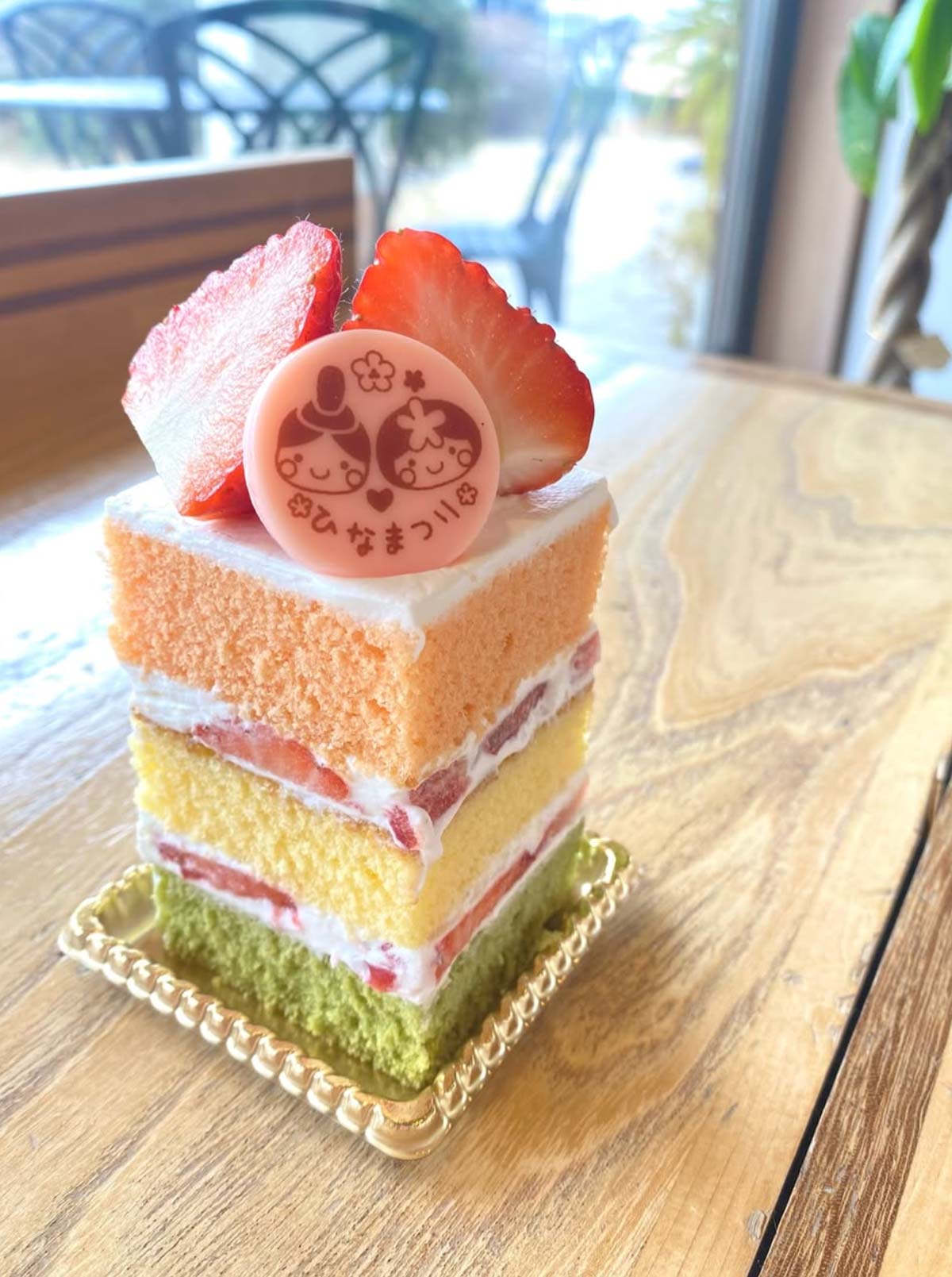 ひなまつりケーキ